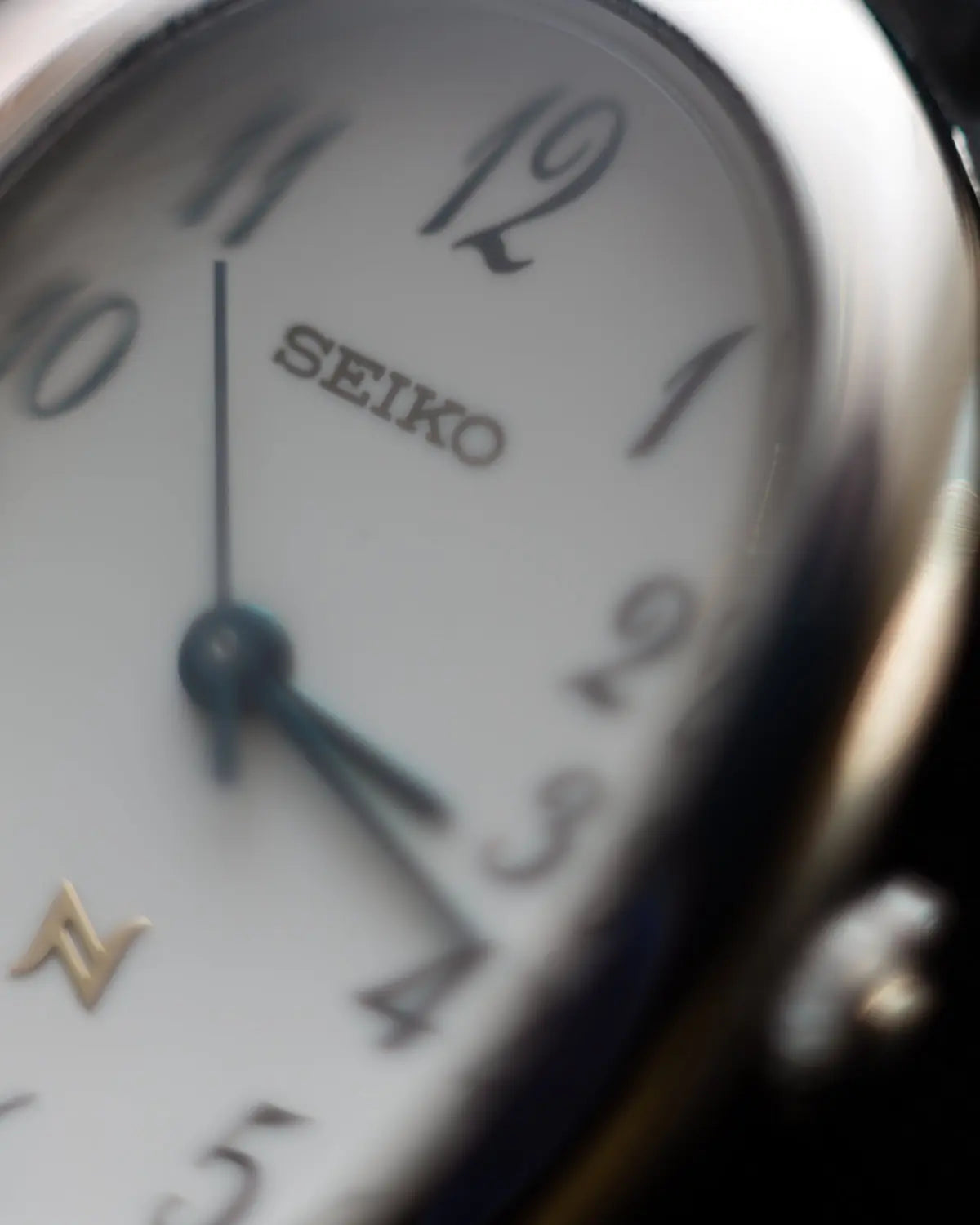 Aimée 90s vintage seiko noie