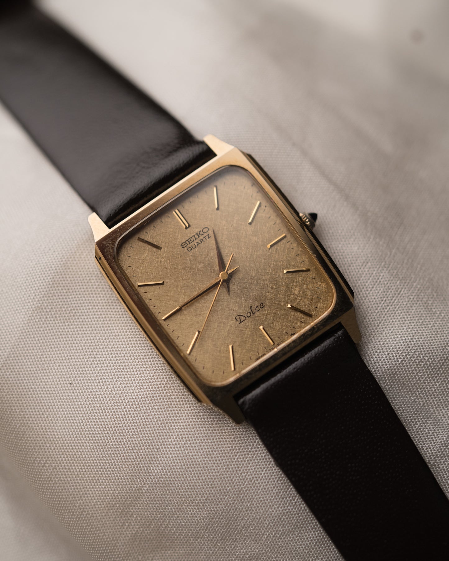Vintage 1980s Seiko Dolce Tank