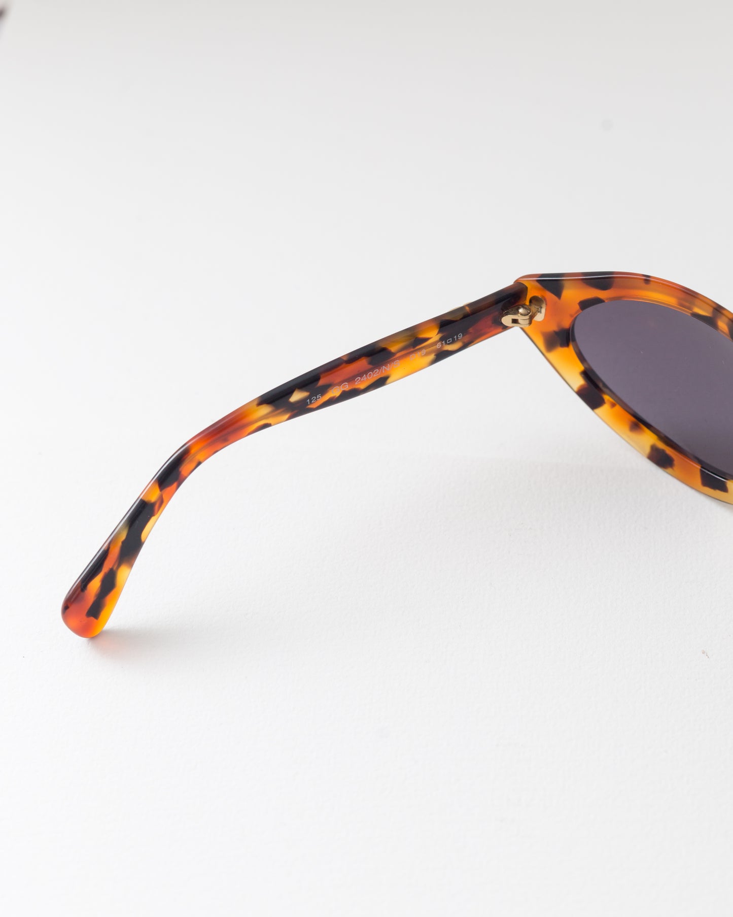 Vintage Gucci Tortoiseshell Sunglasses with GG Sidebar