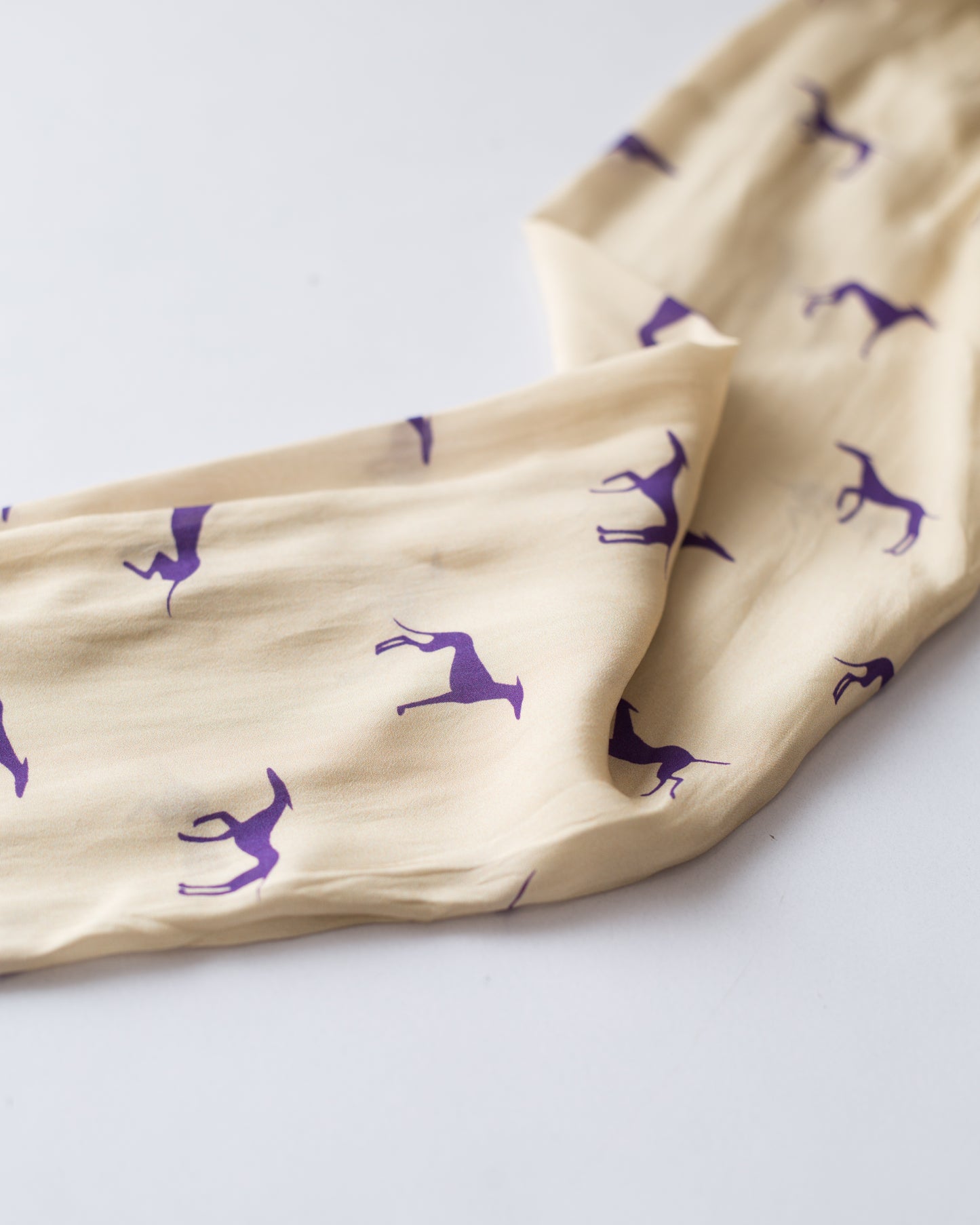 NWT Greyhounds Button Down