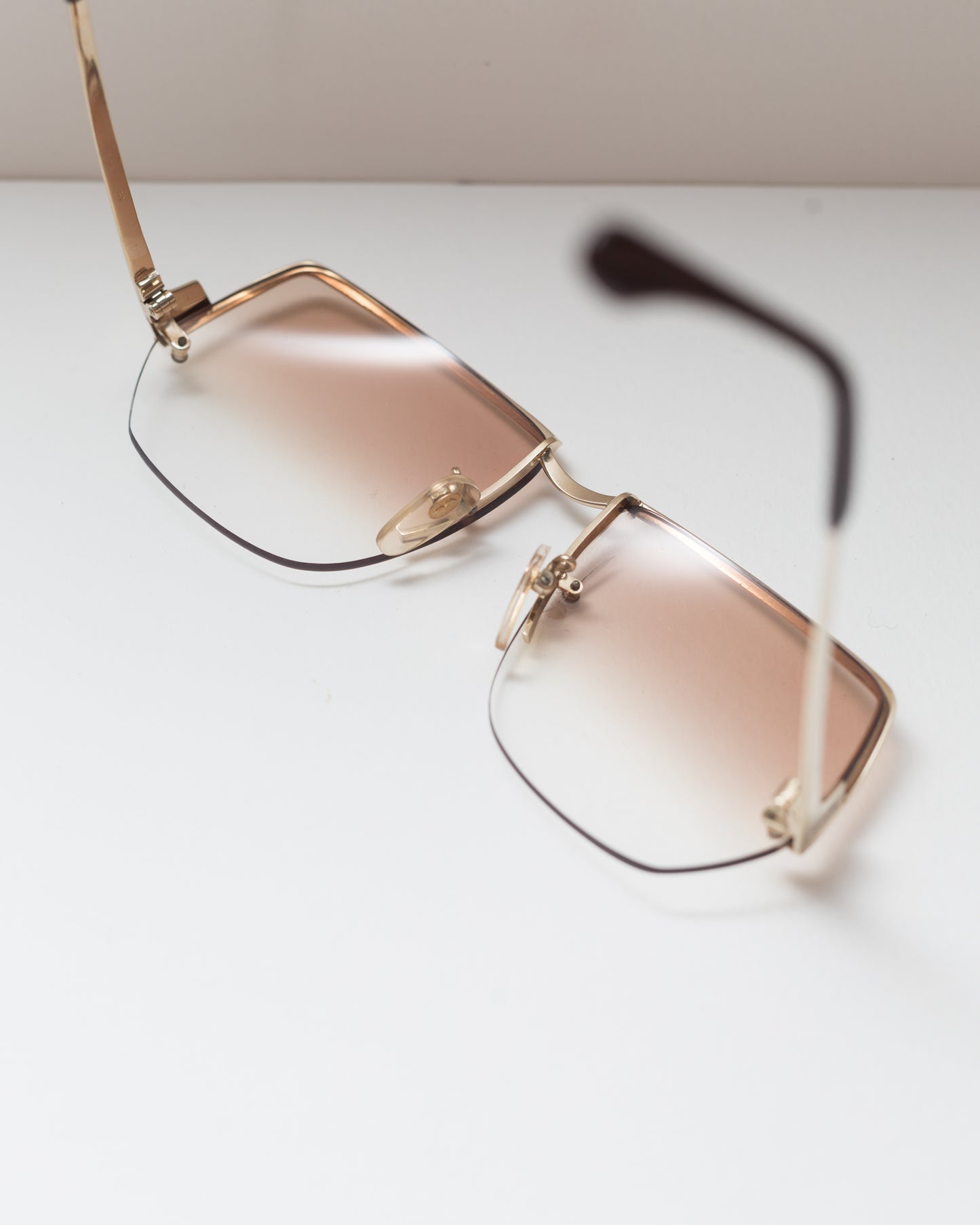 Vintage Ysl Low Bar Sunglasses