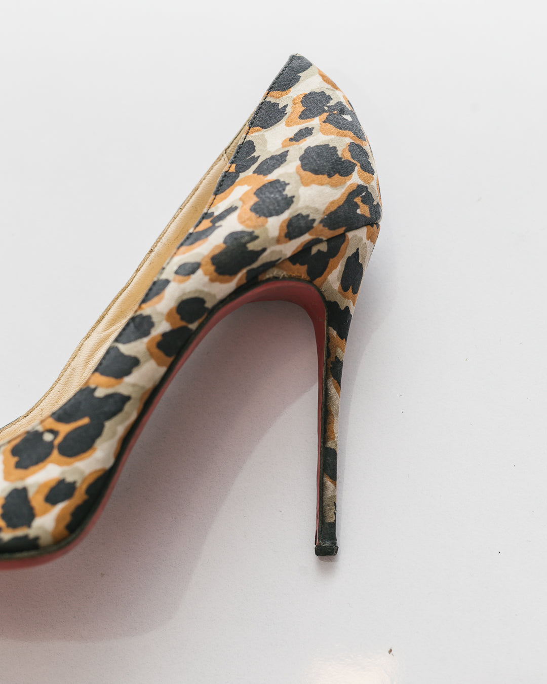 Christian Louboutin So Kate Leopard Pumps