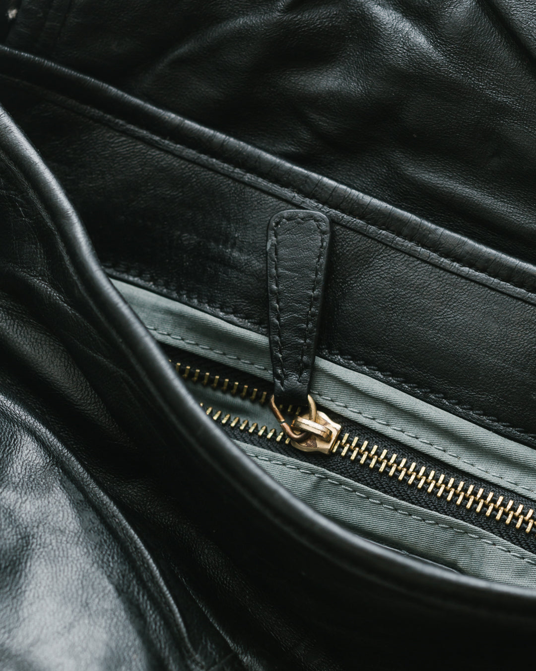 Miu miu matelasse coffer bag in black