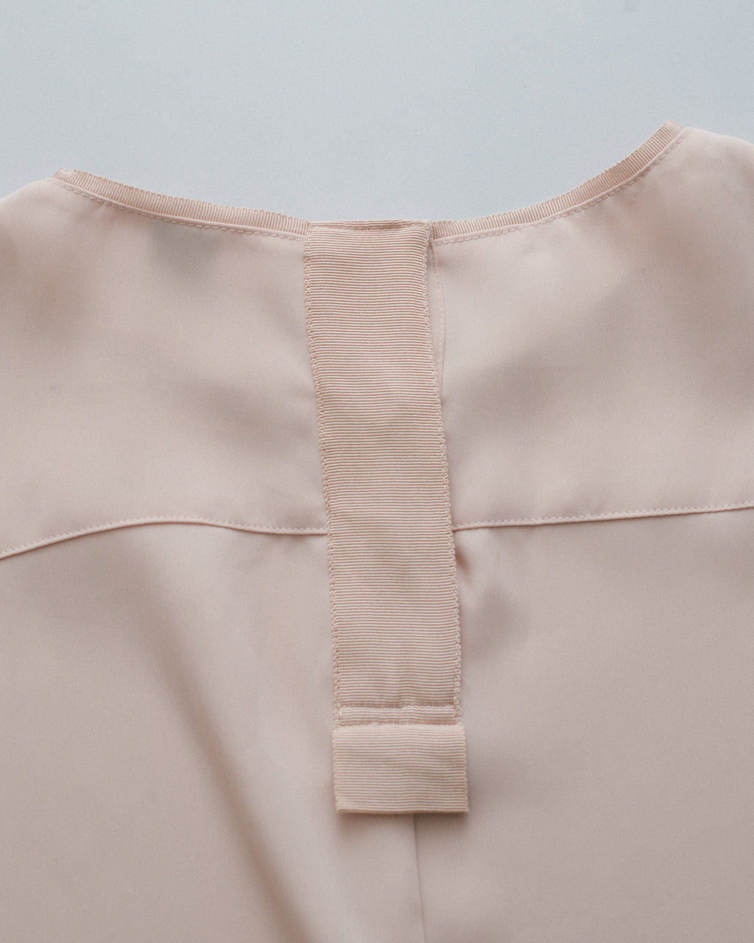 Vera Wang Salmon Pink Minimalist Top