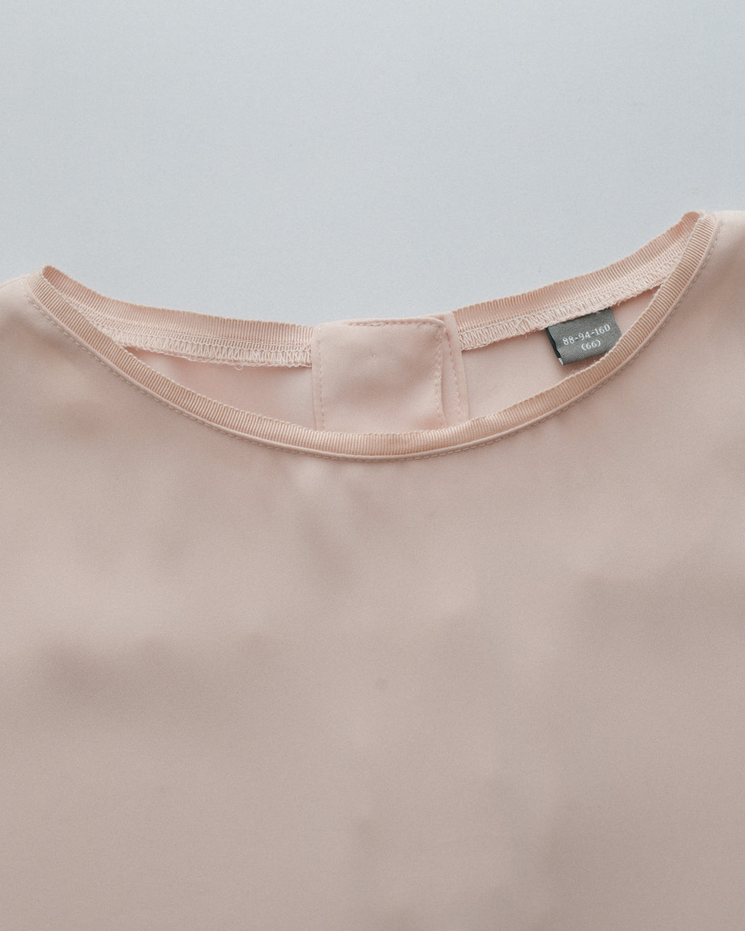Vera Wang Salmon Pink Minimalist Top