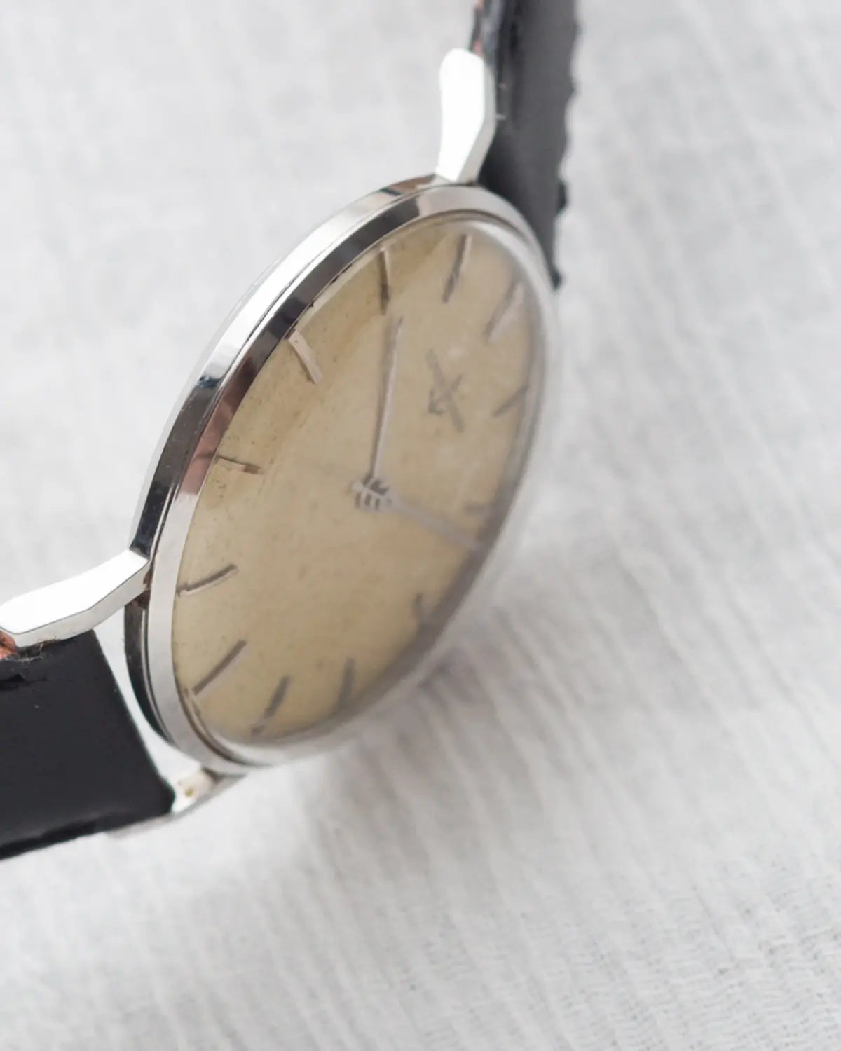 Ulysse nardin 60s vintage hand wound