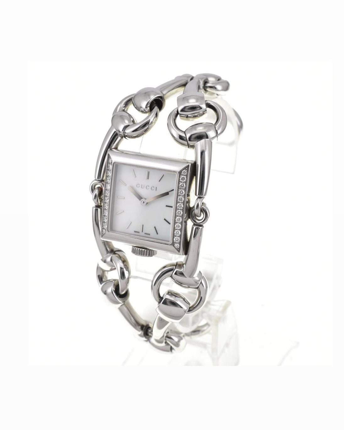 Gucci Signoria Diamond Bezel