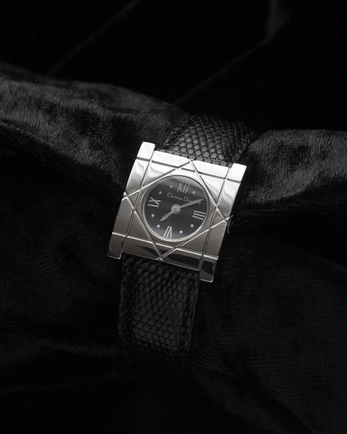 Christian dior 90s vintage cool carre in lizard skin