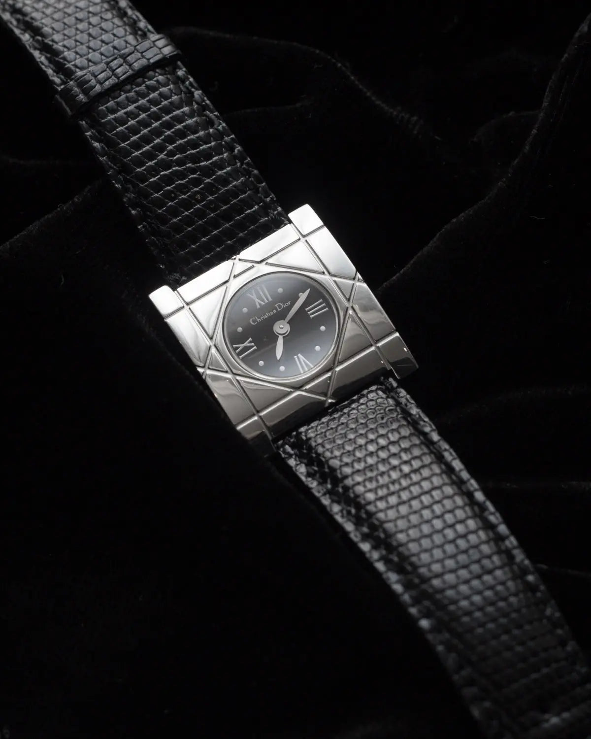 Christian dior 90s vintage cool carre in lizard skin