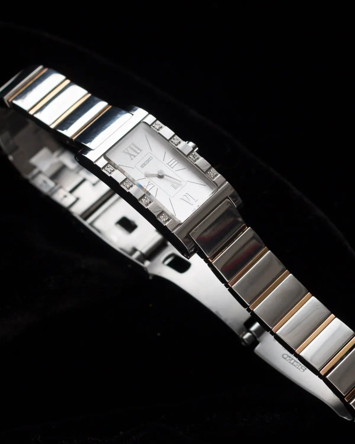 Seiko 90s vintage dual toned