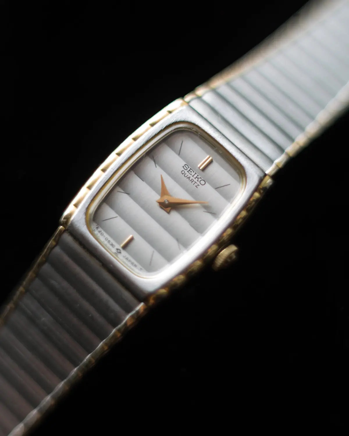 Seiko 90s vintage dual toned