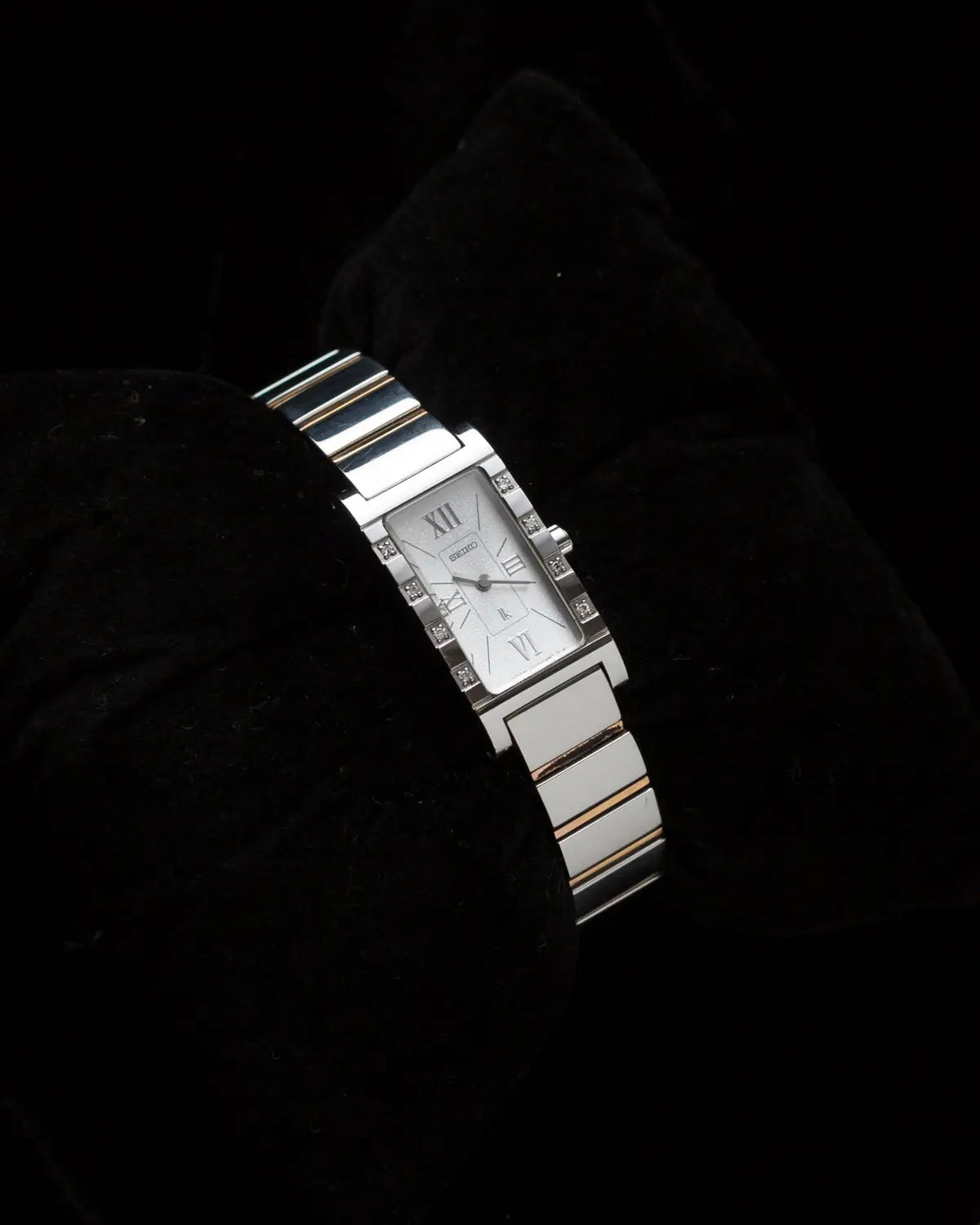 Seiko 90s vintage dual toned