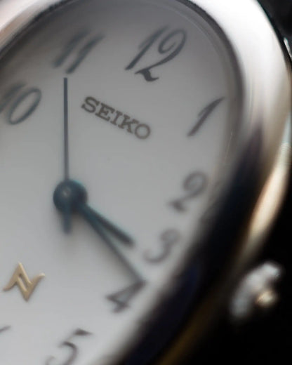 Aimée 90s vintage seiko noie