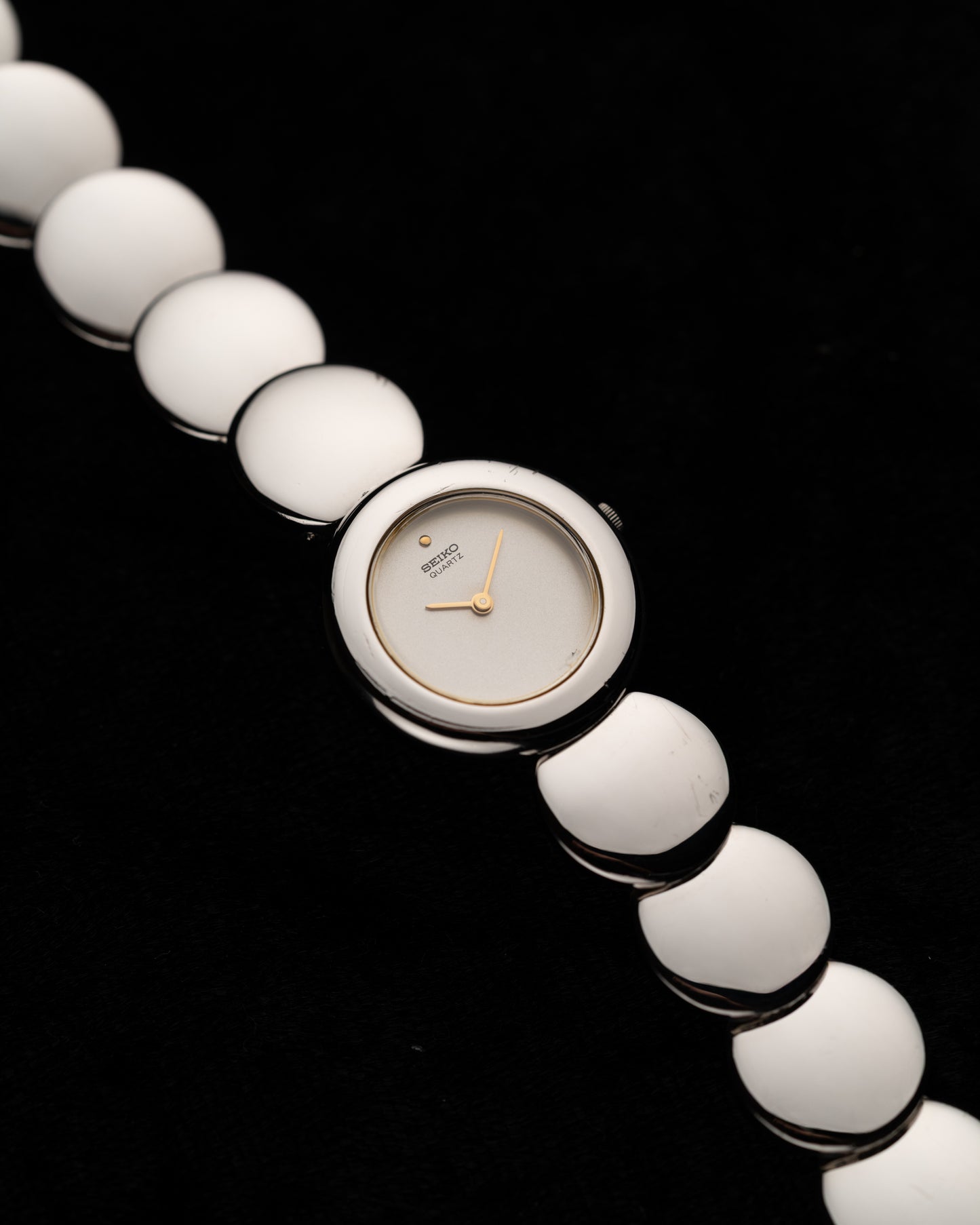1980s Seiko Pebble