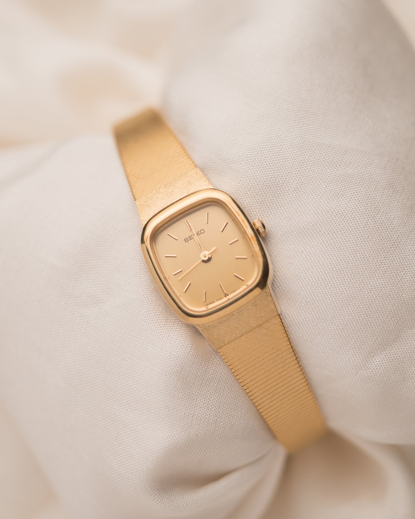 1980s Vintage Seiko Cushion Case
