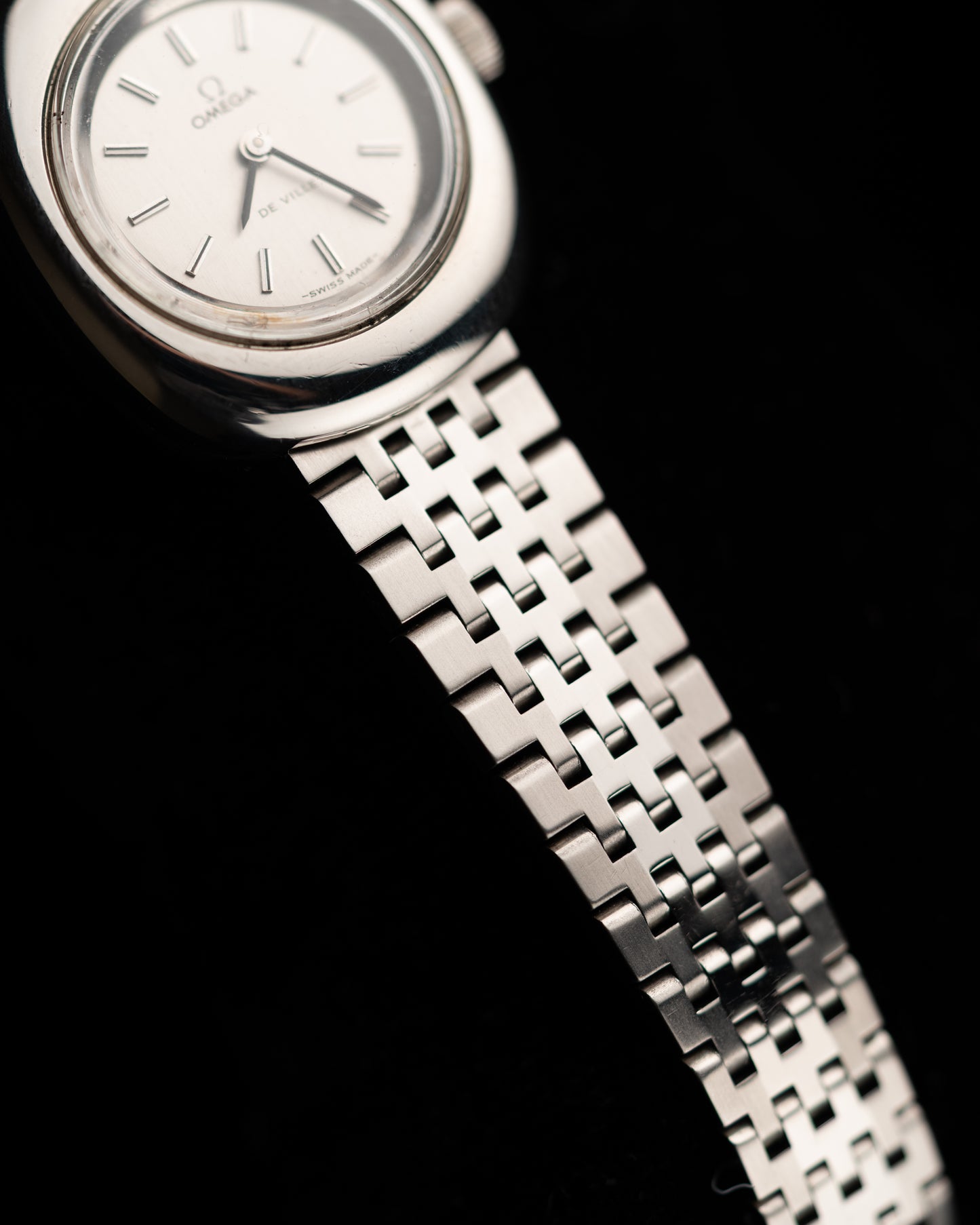 1970s Vintage Omega De Ville Mechanical