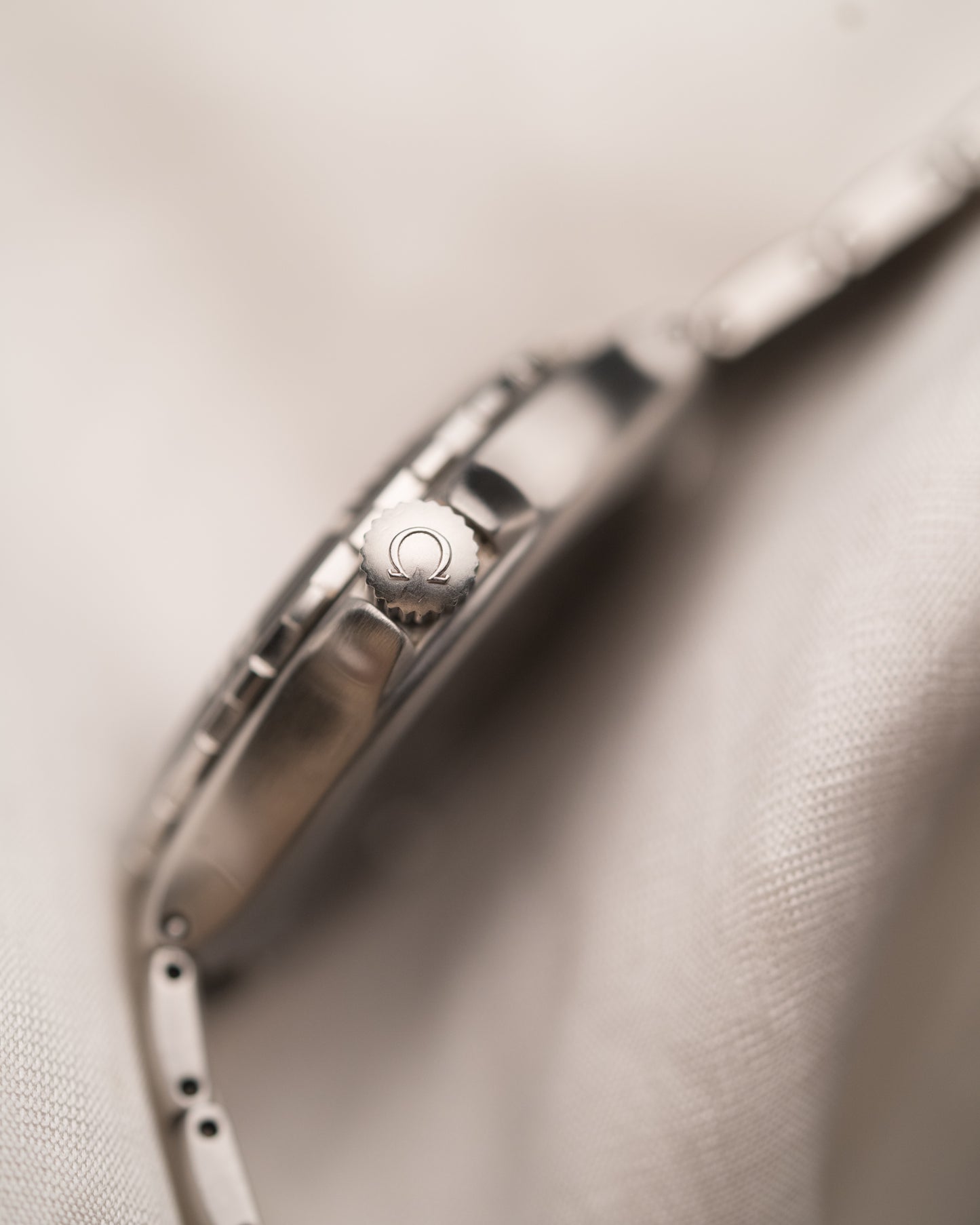 1980s Vintage Omega 'Pre-Bond' Seamaster 200