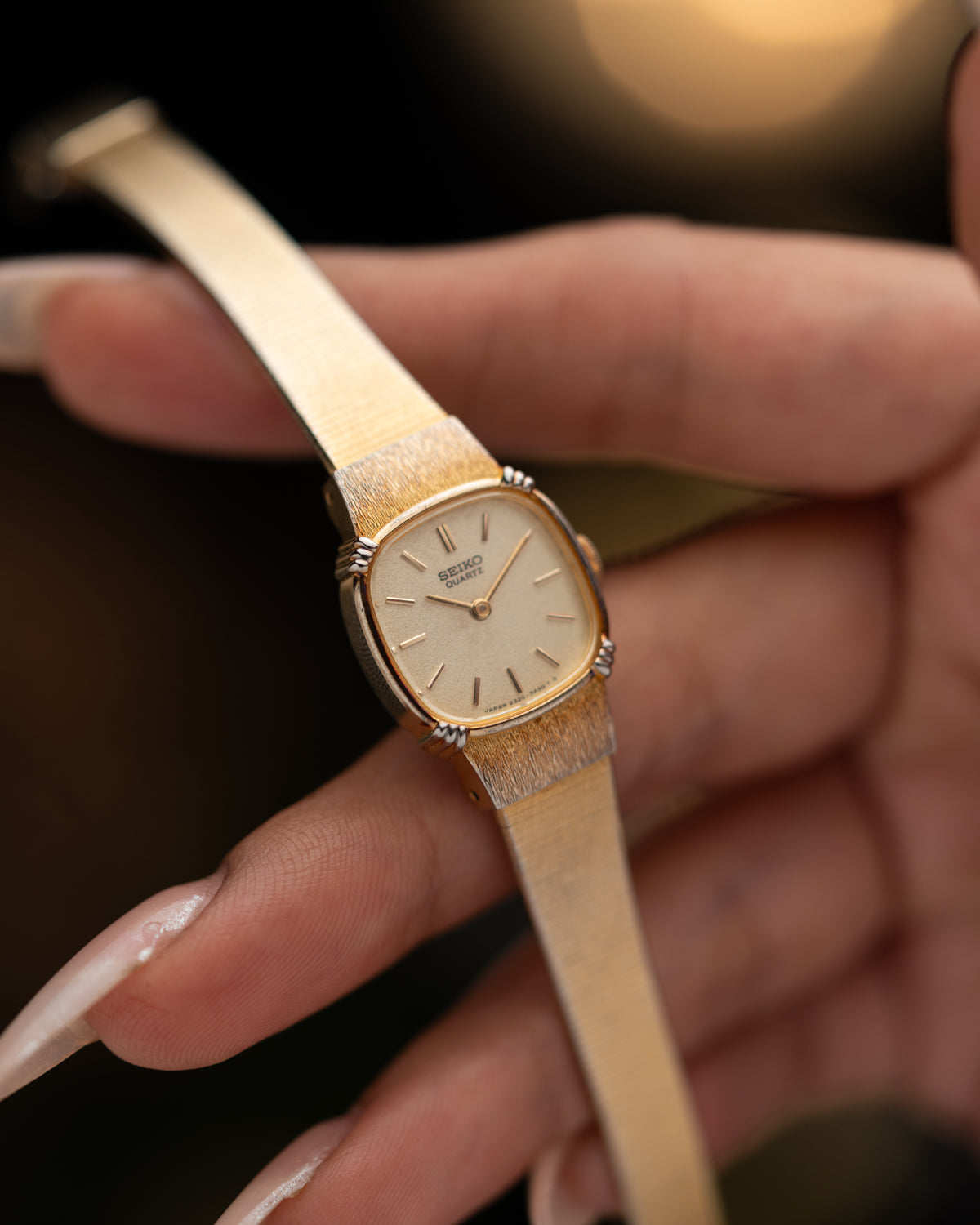 1980s Vintage Seiko Barkweave