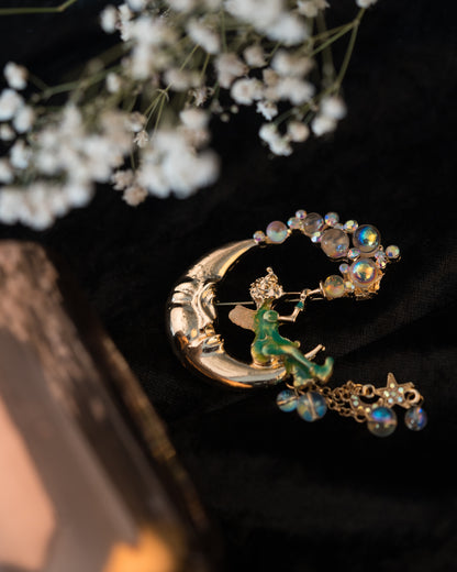 Blowing Dreams Brooch