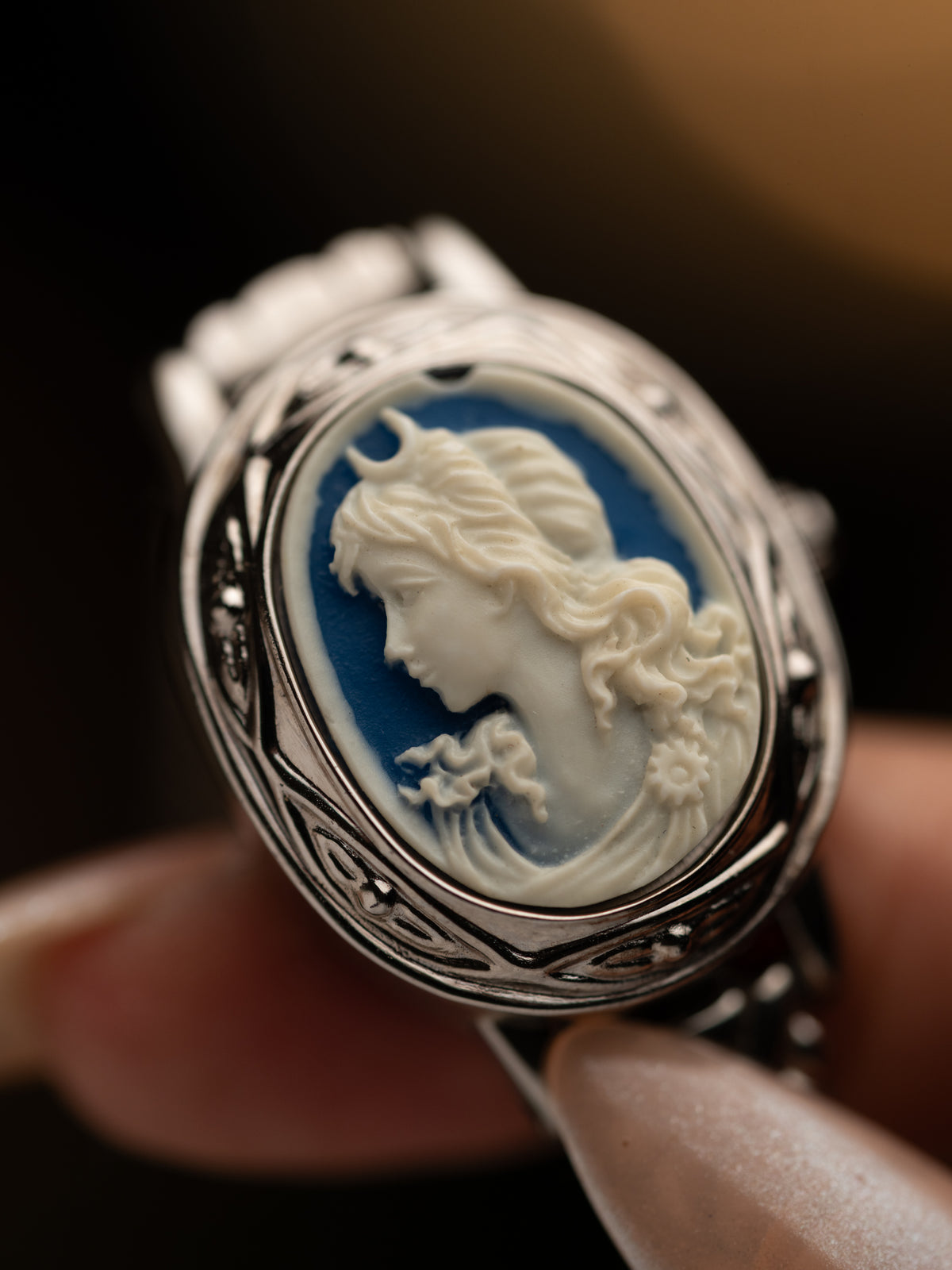 1990s Vintage Alessandra Olla Cameo