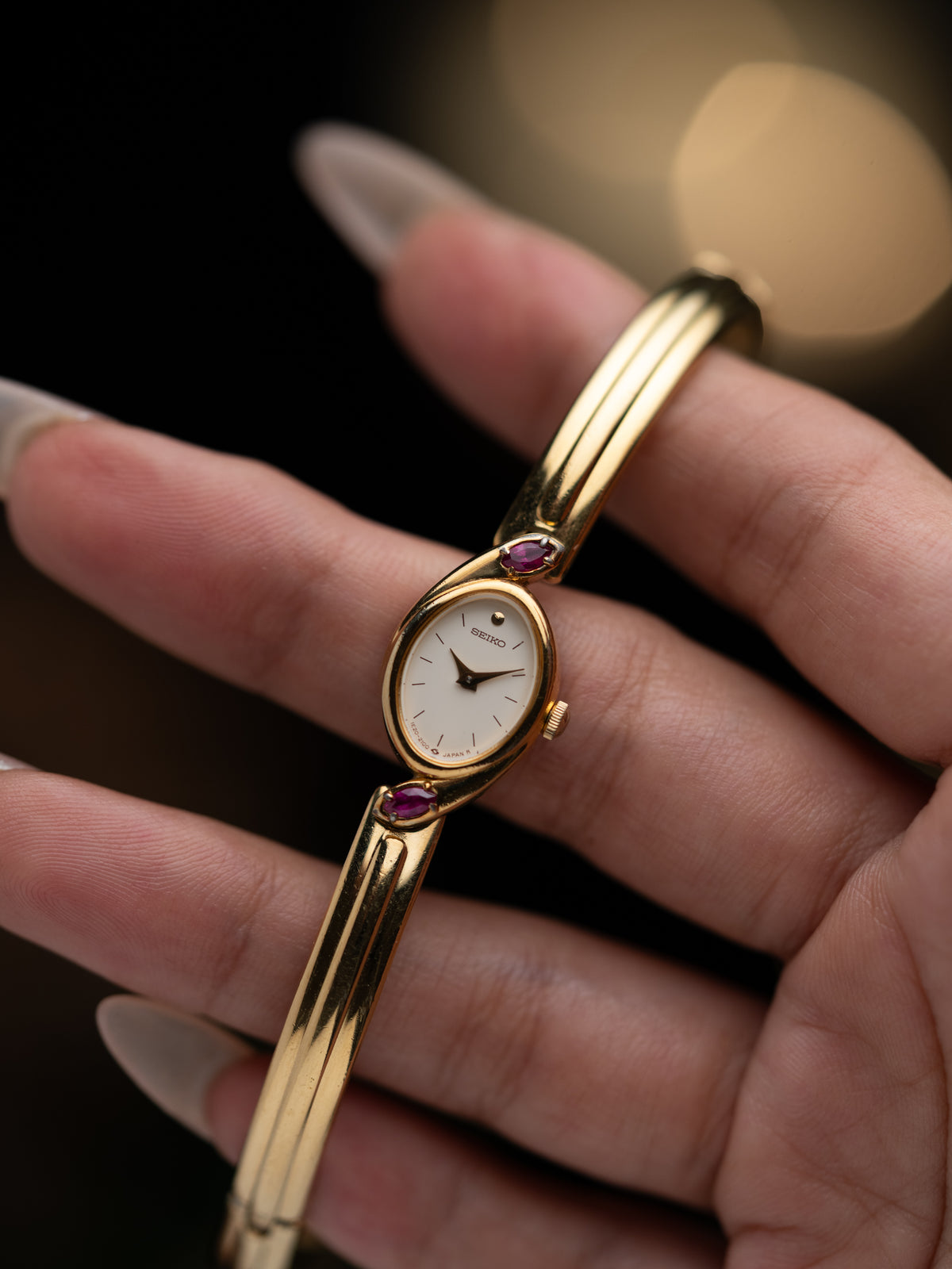 1980s Vintage Seiko Rubyshoulder