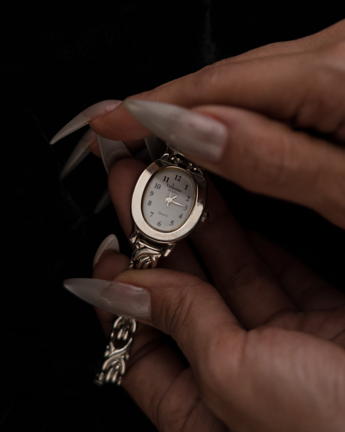 Vintage Cameo ‘Peek-a-boo’