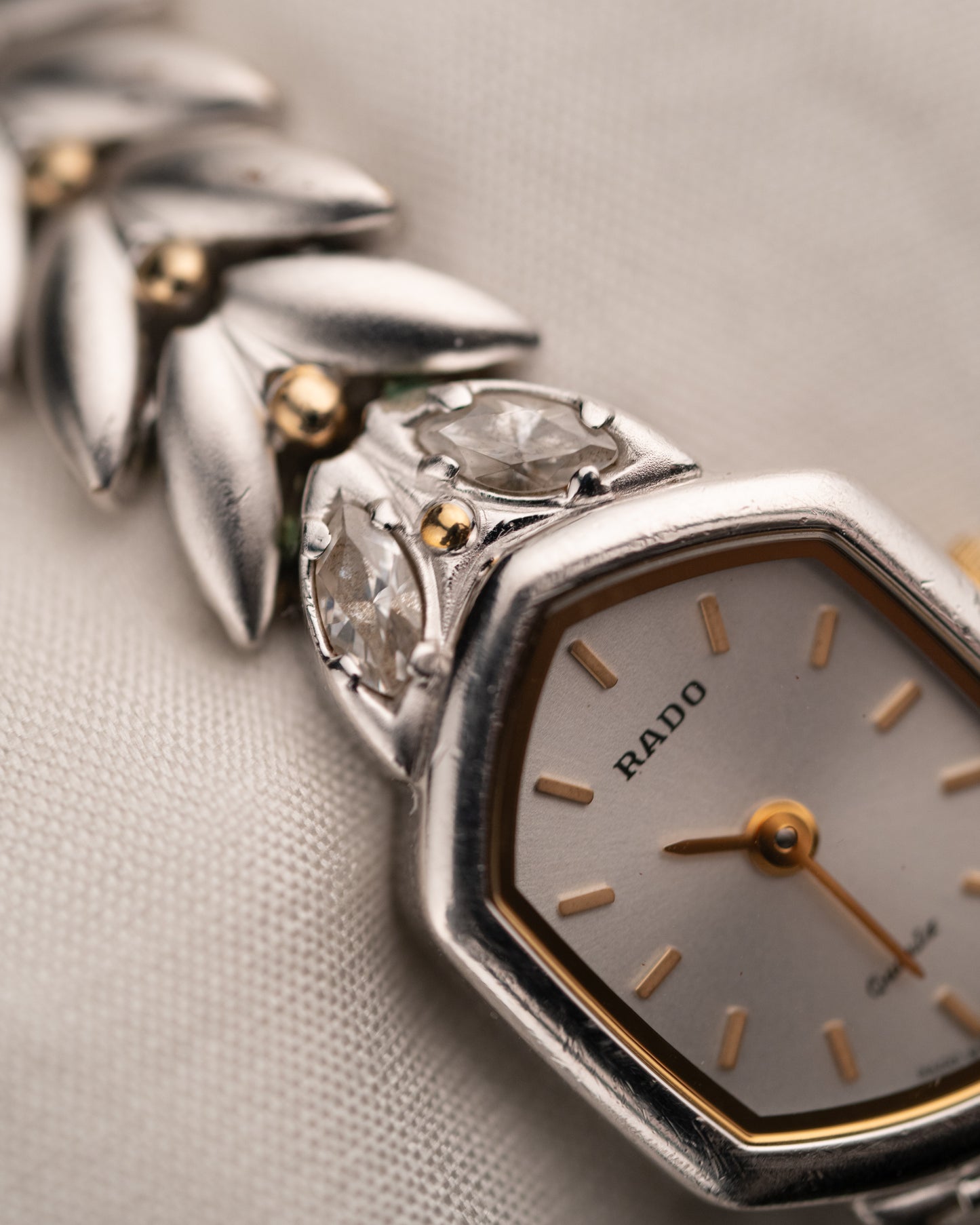 1990s Vintage Rado Leaf Link