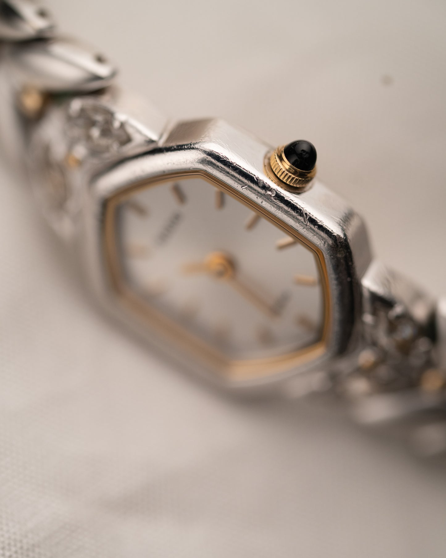 1990s Vintage Rado Leaf Link