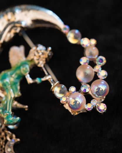 Blowing Dreams Brooch