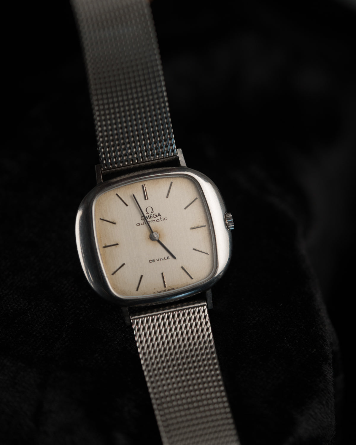 Vintage 1970s Omega de Ville Cushion Case