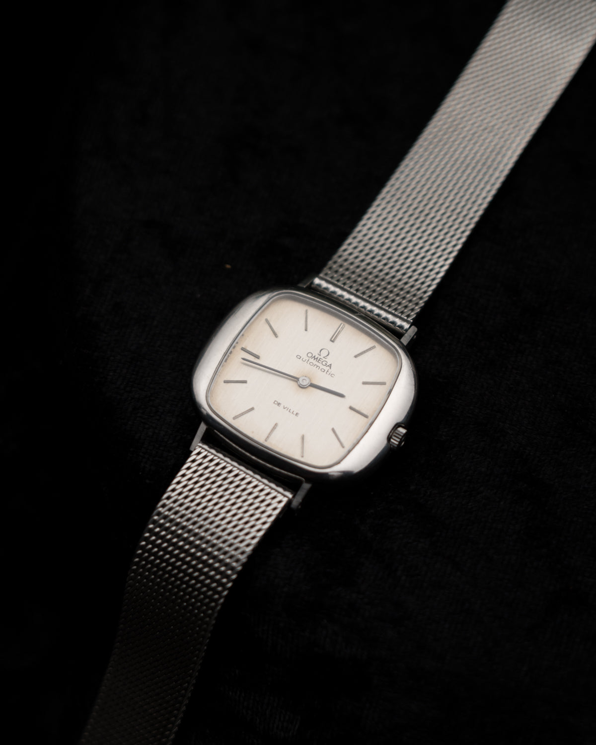 Vintage 1970s Omega de Ville Cushion Case