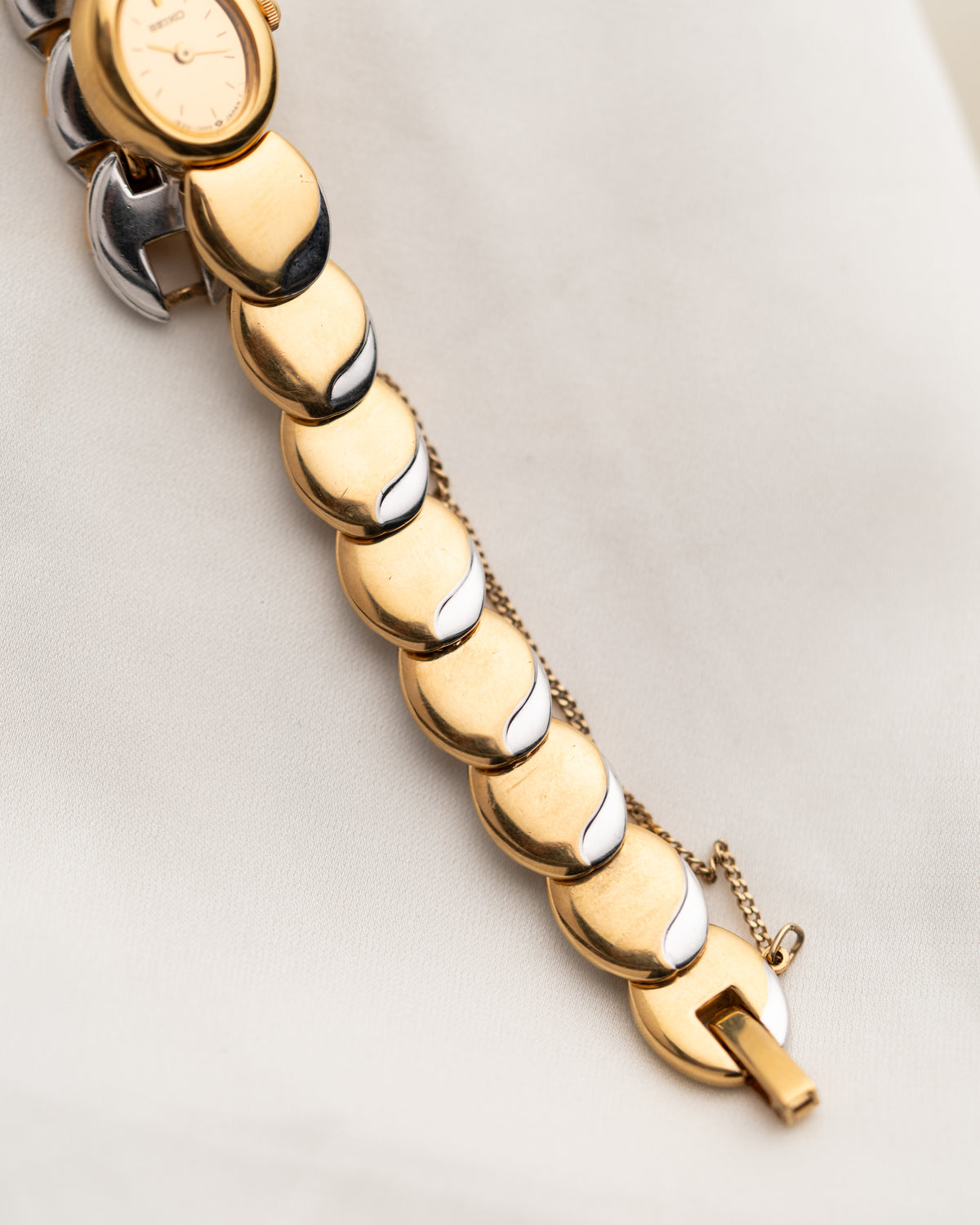 1980s Vintage Seiko Two-Tone Shell Bracelet