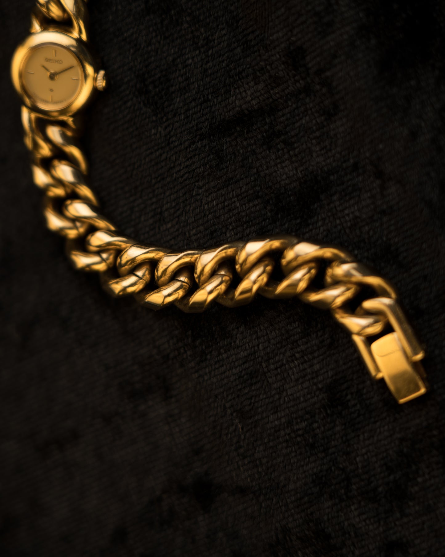 Vintage 1990s Seiko Chain Bracelet Watch