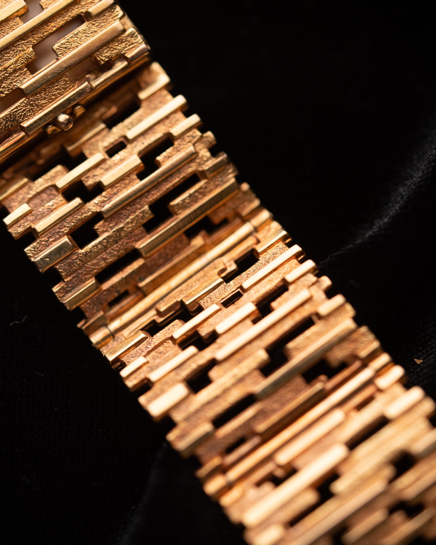 1970s Bulova Hidden Face