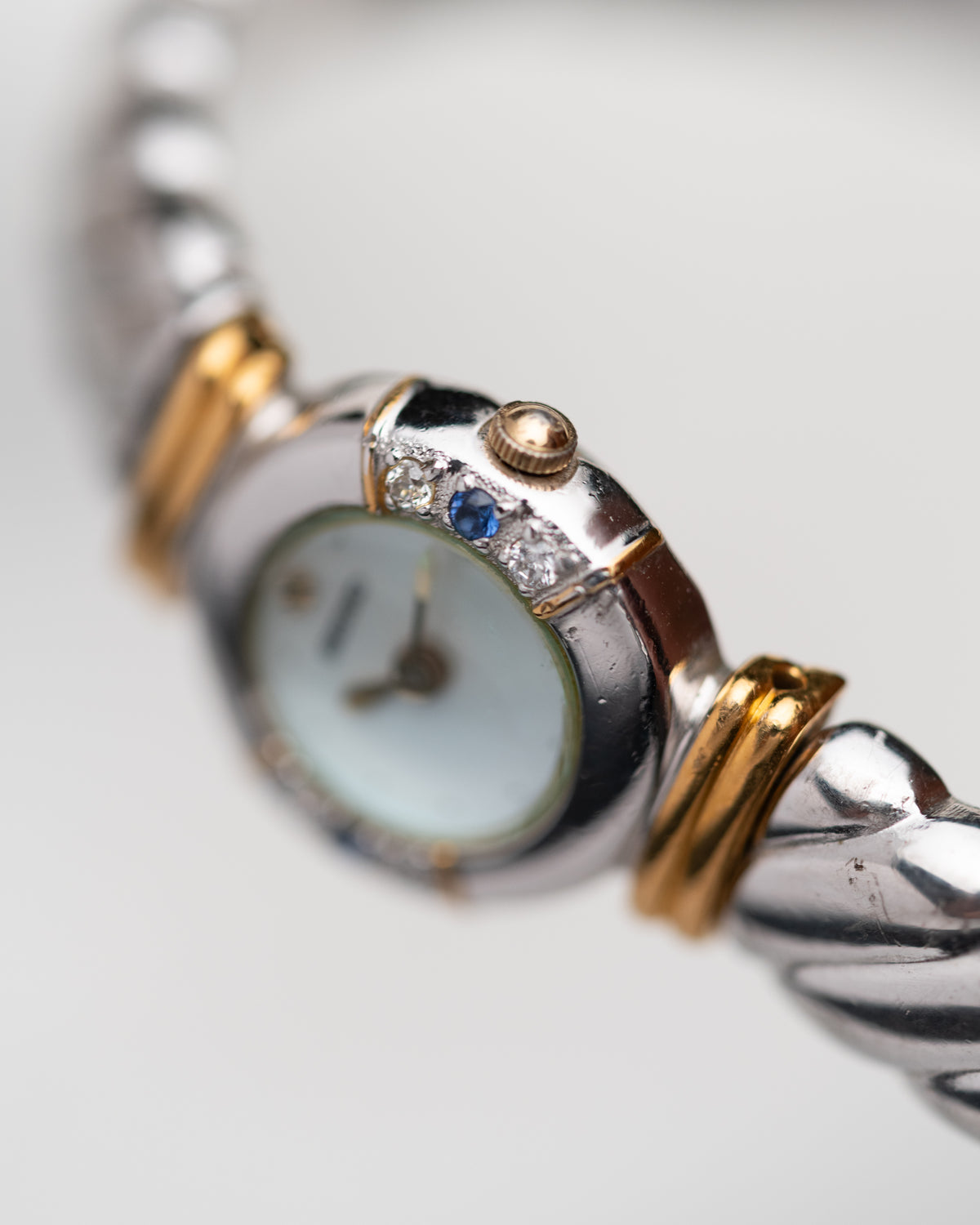 1980s Vintage Seiko Cable Bangle