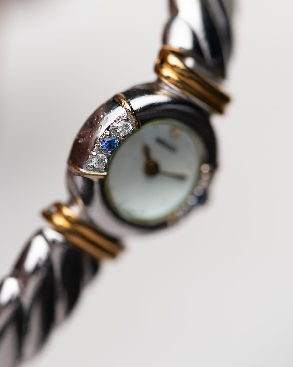 1980s Vintage Seiko Cable Bangle