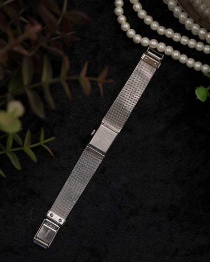 Vintage 1970s Hand Wound Rado