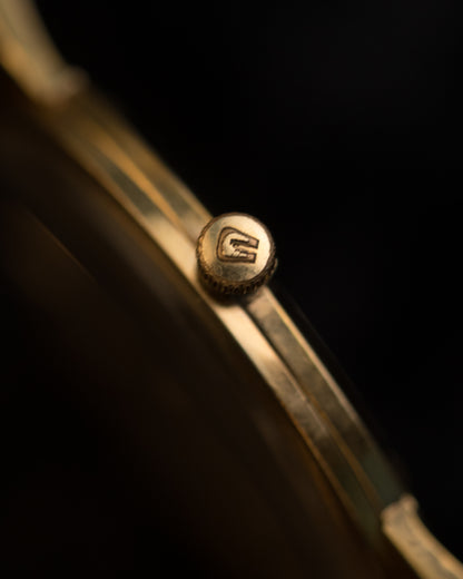 Vintage 1960s Universal Geneve Hand Wound Watch