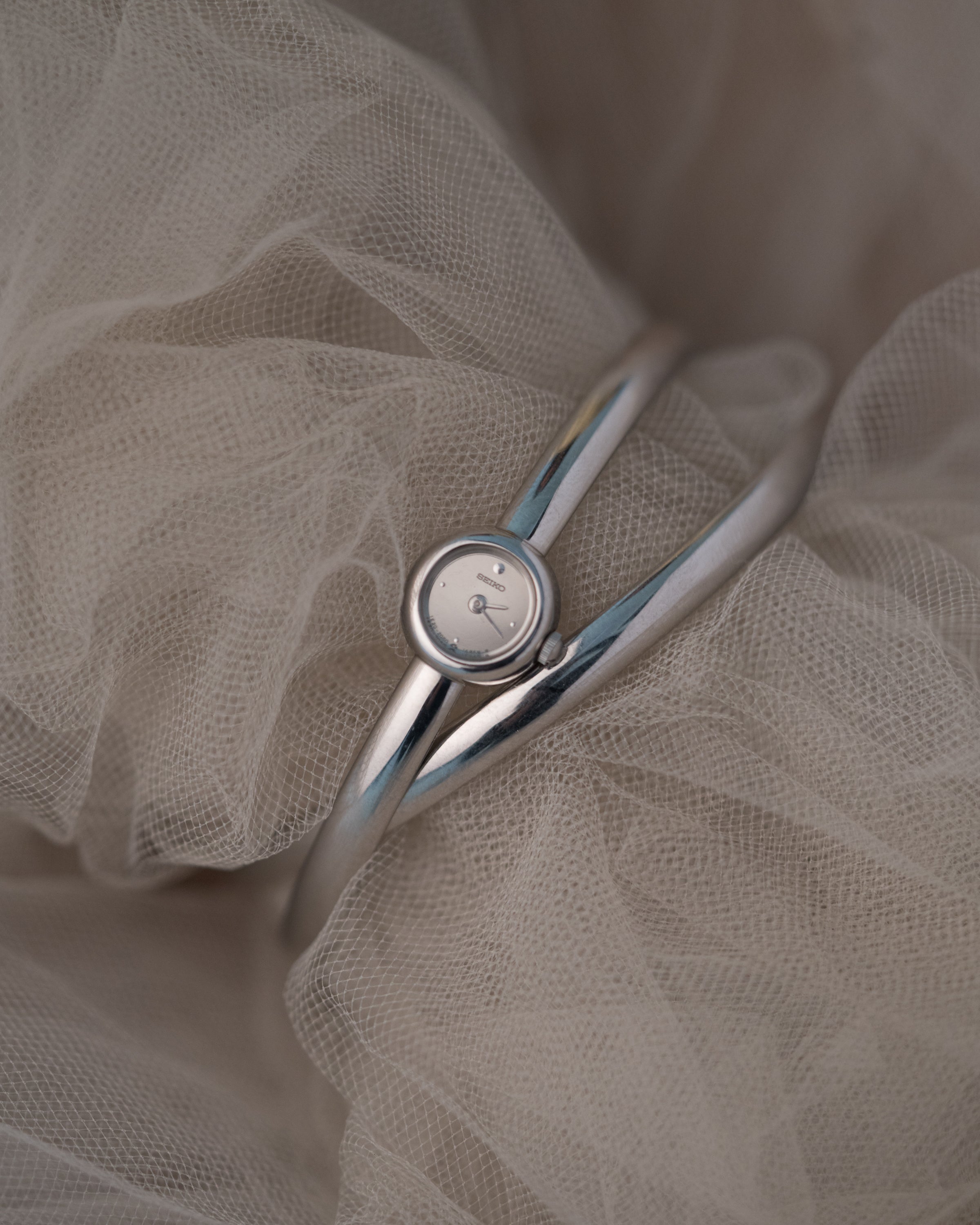 Vintage 1990s Seiko Double Bangle