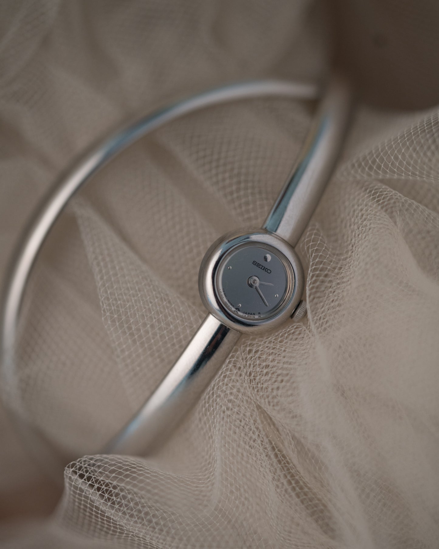 Vintage 1990s Seiko Double Bangle