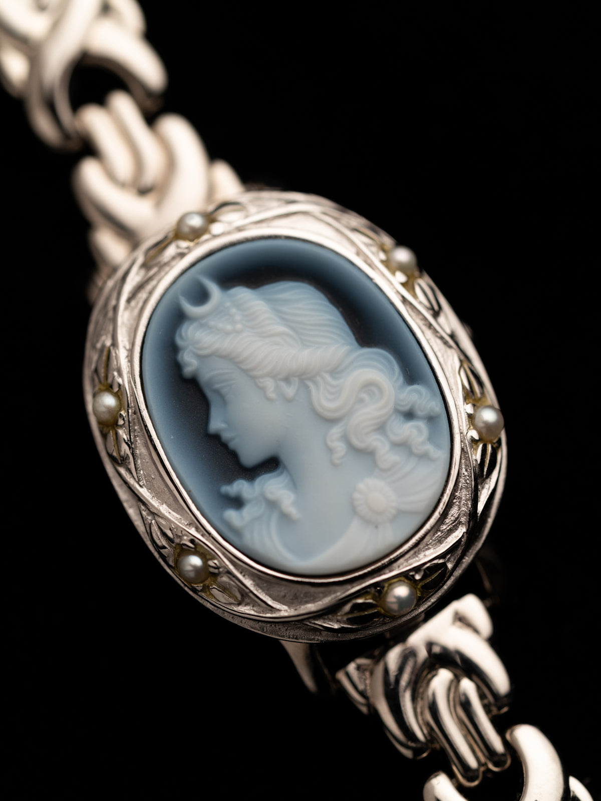 1990s Vintage Hidden Dial Cameo
