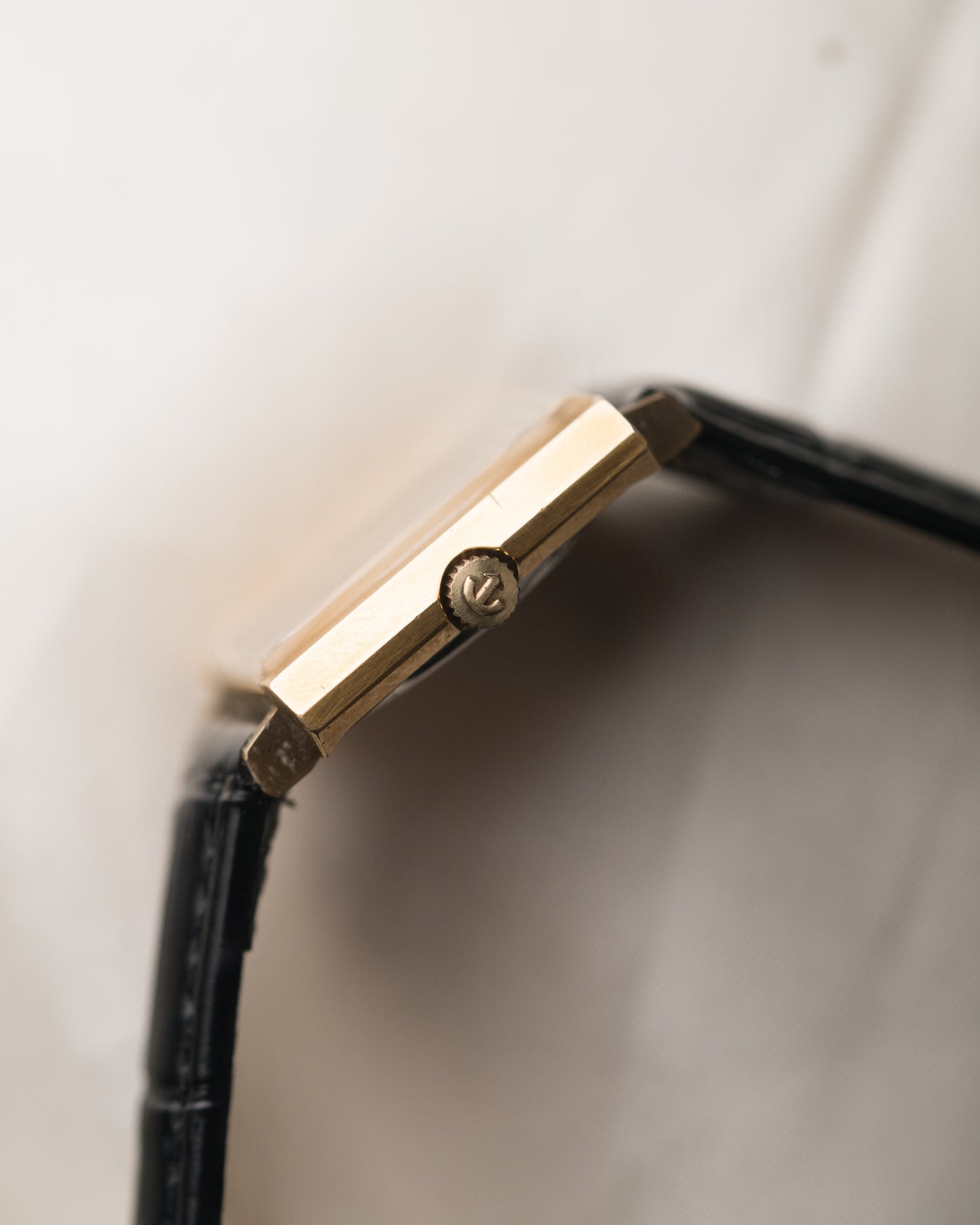 Vintage 1970s Rado Elegance Hand Wound