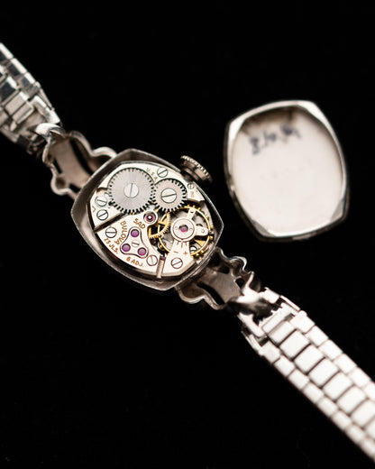 1964 Vintage Bulova Leaf Lugs