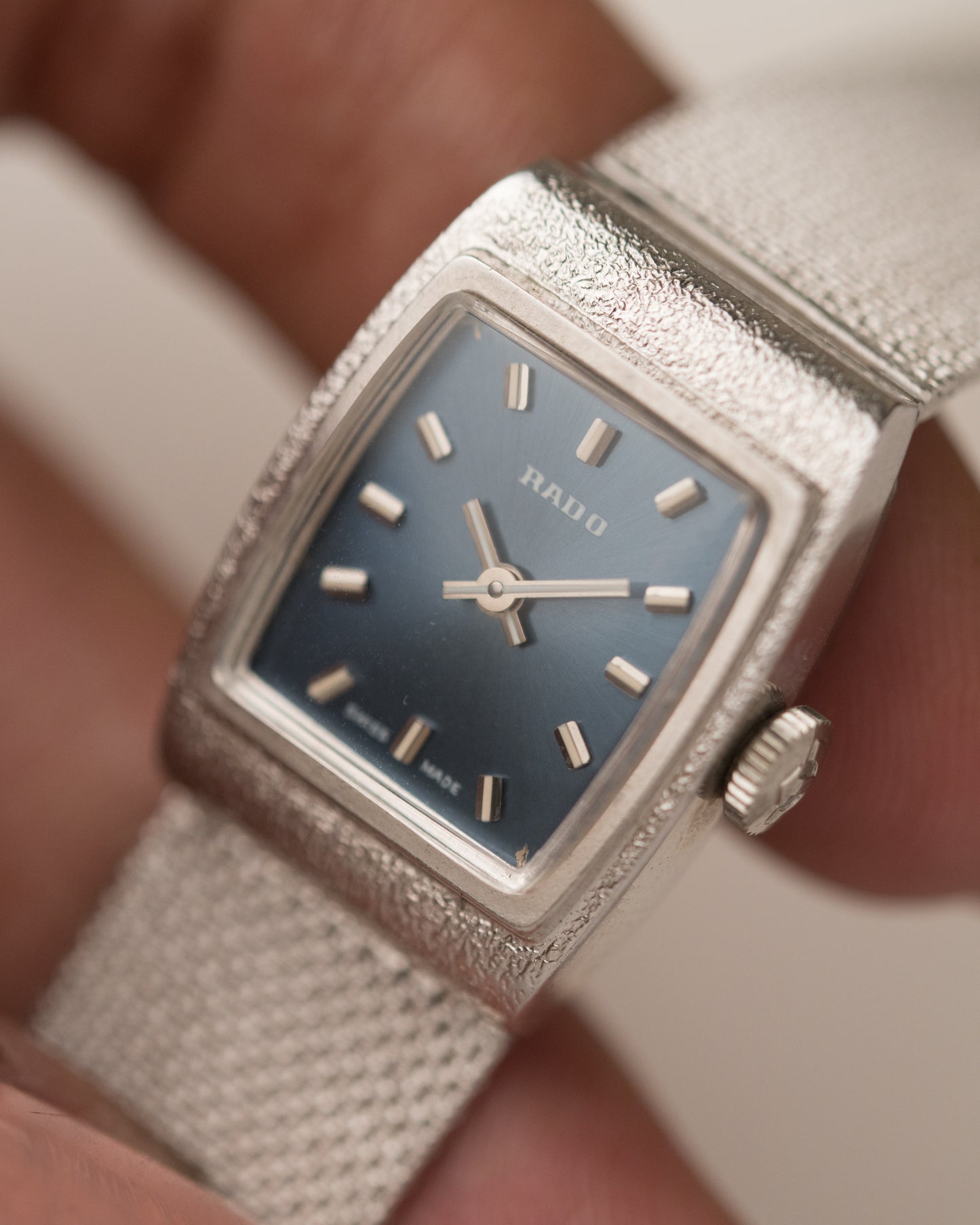70s Vintage Hand Wound Rado