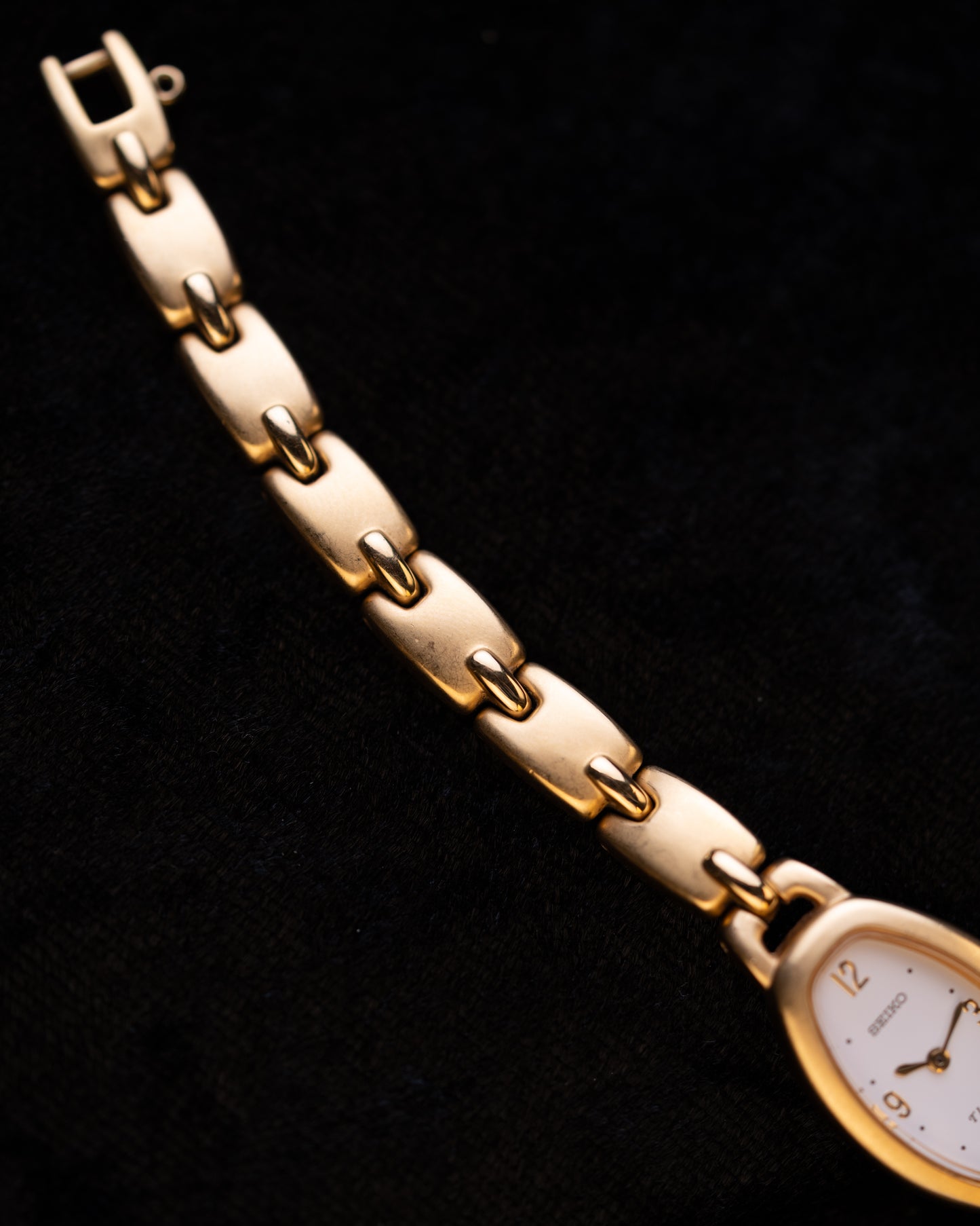 1990s Seiko Tissé