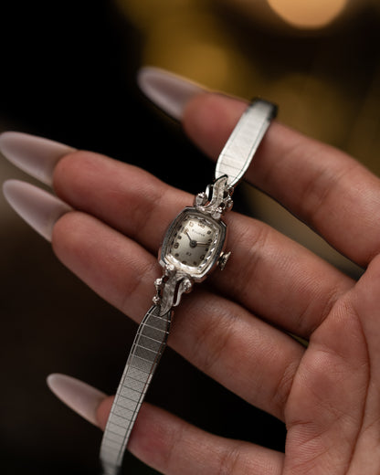 1964 Vintage Bulova Leaf Lugs