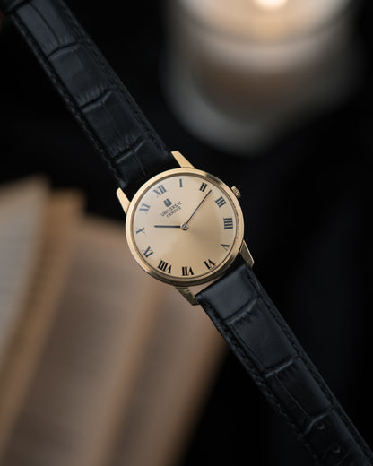 1970s Vintage Hand Wound Universal Geneve
