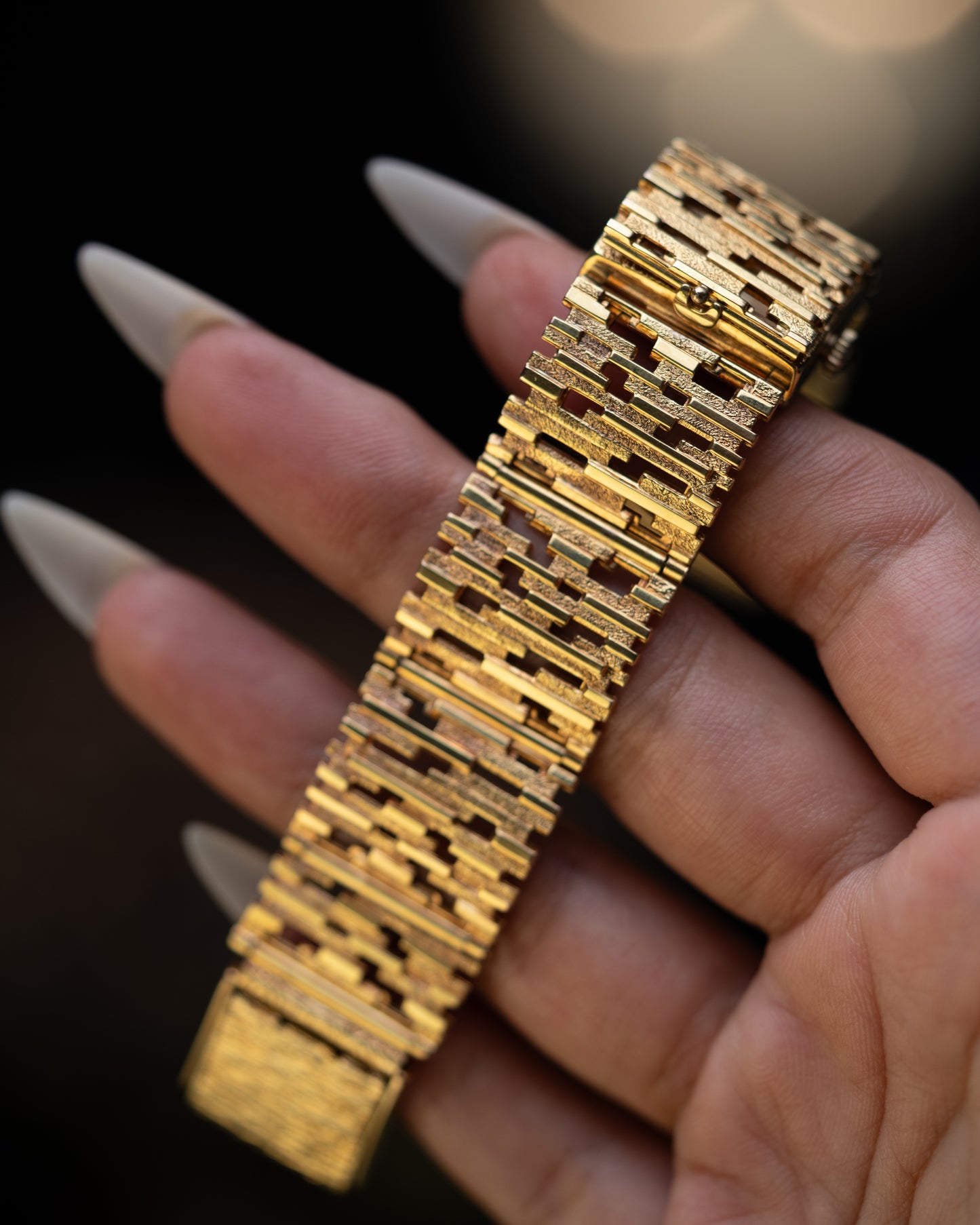 1970s Bulova Hidden Face