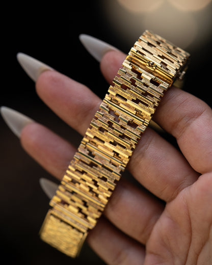 1970s Bulova Hidden Face