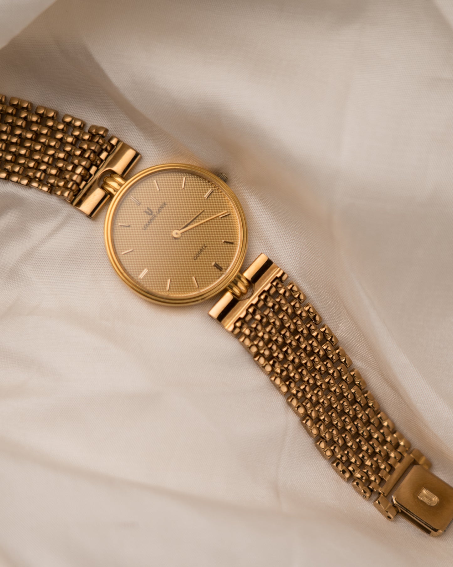 1980s Vintage Universal Genève